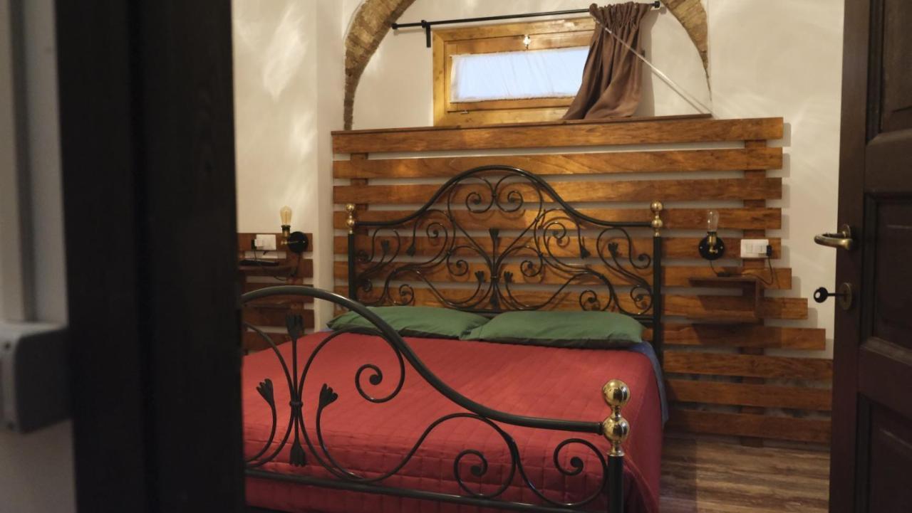 B&B Il Pittore Borgo San Lorenzo Luaran gambar