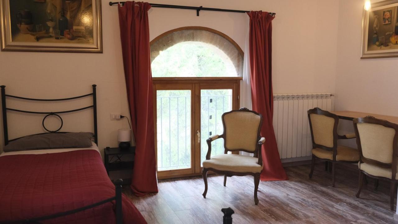 B&B Il Pittore Borgo San Lorenzo Luaran gambar